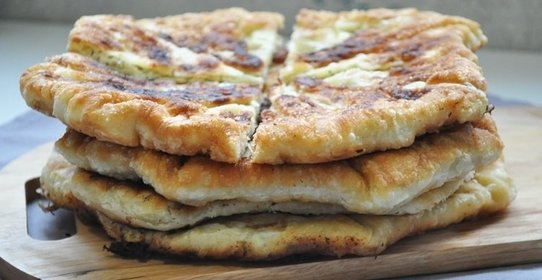 Лепешки с творогом и укропом