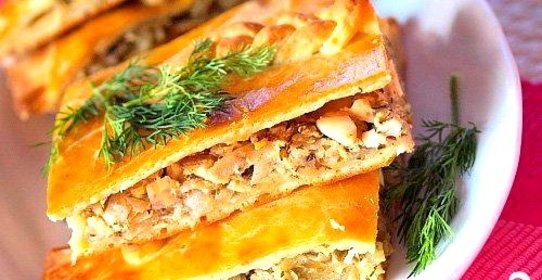 Пироги с лососем и овощами