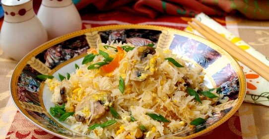 Рисовая вермишель в тайском стиле