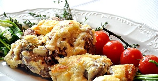 Мясо по-французски с картофелем