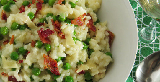 Ризотто с беконом и зеленым горошком