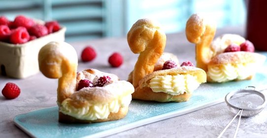 Эклеры «Лебеди»