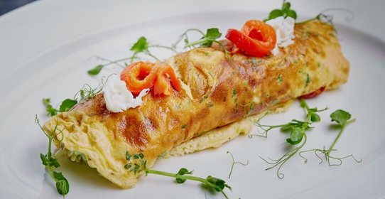 Омлет с крабом