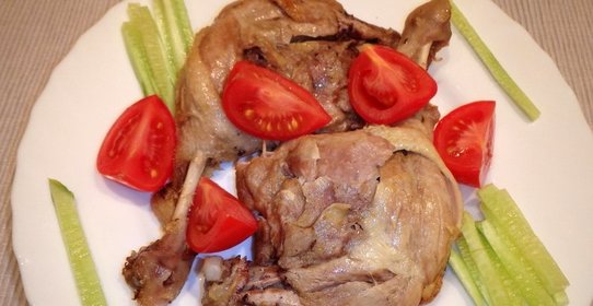 Утиные окорочка тушеные