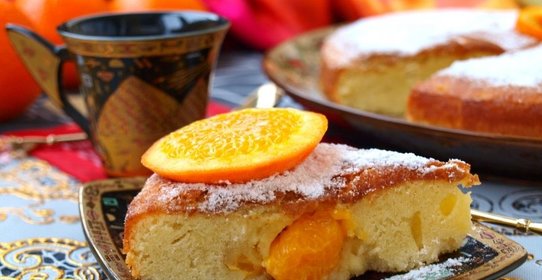 Шарлотка с мандаринами