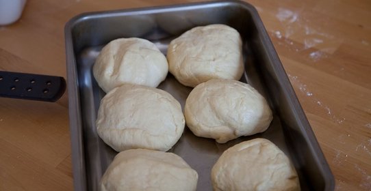 Тесто для пиццы дрожжевое