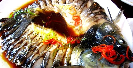 Карп, запеченный в рукаве