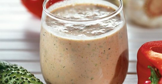 Кефирный напиток с овощами