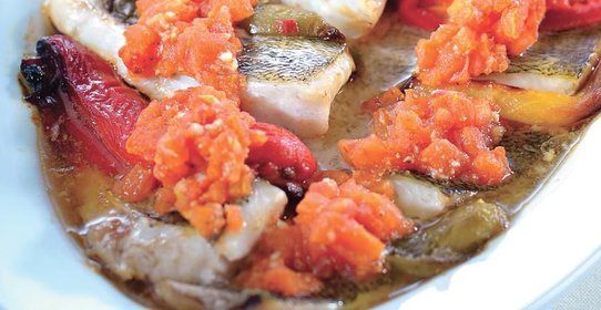 Филе судака со сладким перцем