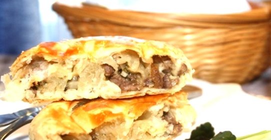 Пирожок с бараниной