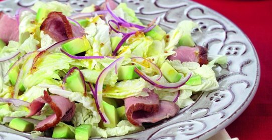 Салат с утиной грудкой