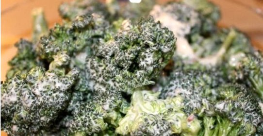 Брокколи с йогуртом