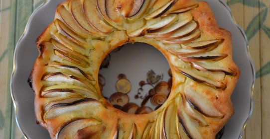 Яблочный пирог с бананом