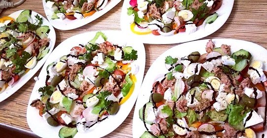 Легкий итальянский салат с тунцом