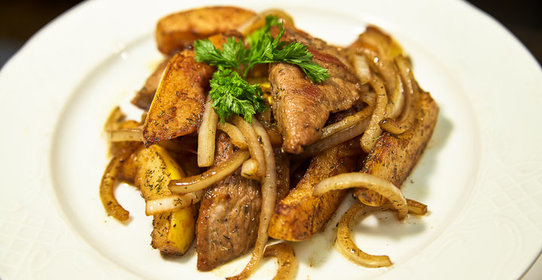 Оджахури из телятины с айвой