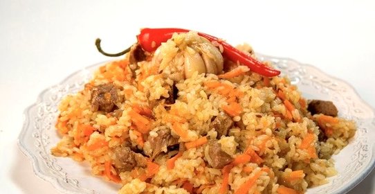 Плов в казане из говядины