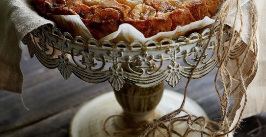 Вкуснейший пирог с карамелизованными бананами