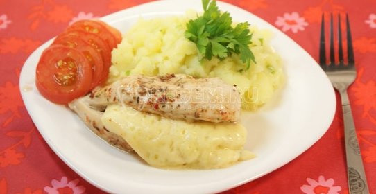 Куриные грудки с сыром