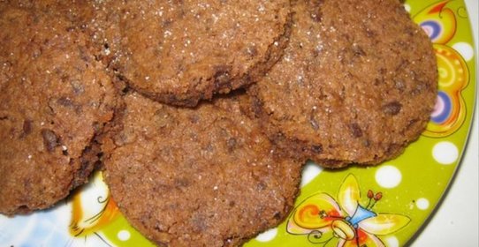 Хрустящее шоколадное печенье