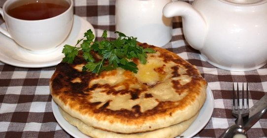 Хачапури с сулугуни