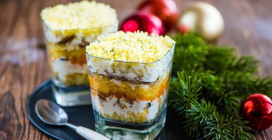 Салат мимоза со шпротами