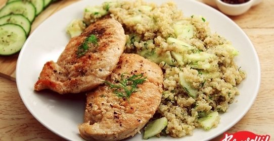 Мясо, запеченное с овощами и сыром