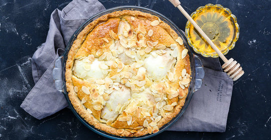 Песочный пирог с грушами