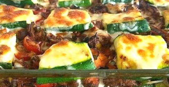 Слоеная овощная запеканка с курицей