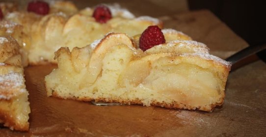 Итальянский деревенский яблочный пирог