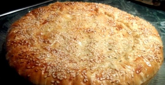 Пирог с горбушей консервированной