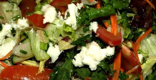 Салатный микс с моцареллой