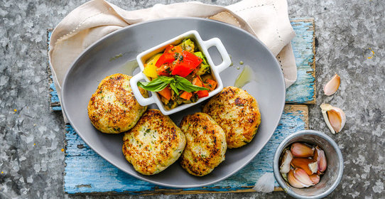 Котлеты из индейки с кабачком