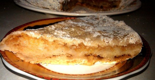 Насыпной яблочный пирог с корицей