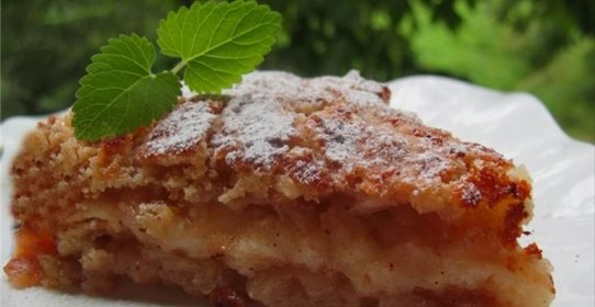 Яблочный пирог с корицей насыпной