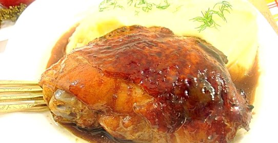 Куриные бёдра в соево-томатном соусе