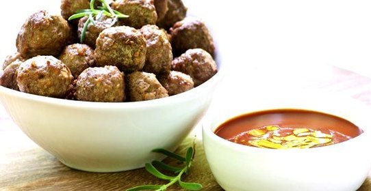 Мясные тефтели со сливочно-горчичным соусом