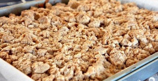 Яблочный пирог с имбирем и корицей