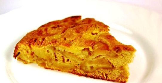 Шарлотка диетическая с яблоками