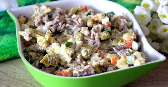 Оливье или любимый салат с говядиной