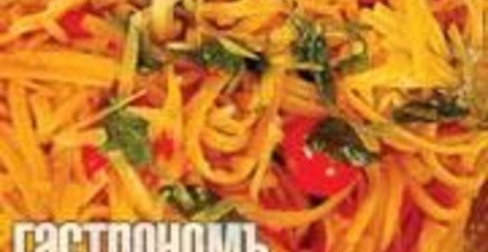 Макароны с помидорами, базиликом и пармезаном