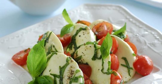 Салат Капрезе
