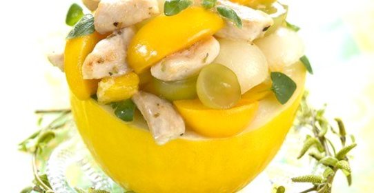 Тропический салат из курицы