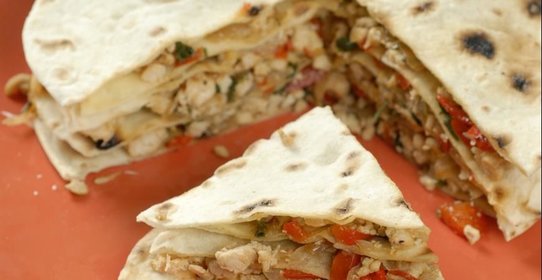 Кесадилья с куриным мясом