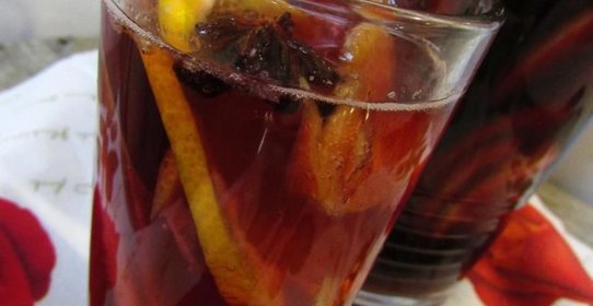 Газированная сангрия с минералкой