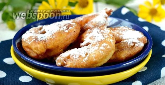 Яблочные фриттеры