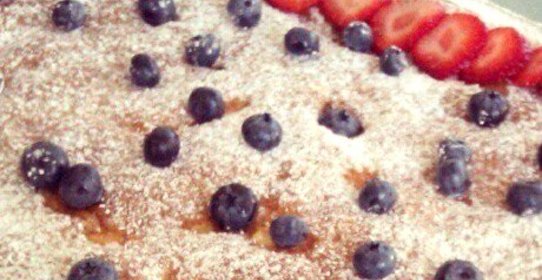 Яблочный пирог с миндалем и апельсиновой цедрой