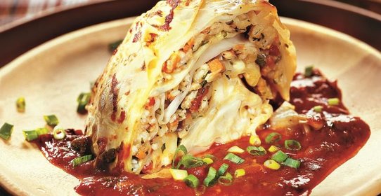 Капуста, фаршированная овощами