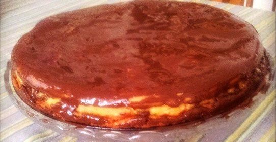 Тыквенно-йогуртовый пирог с сухофруктами