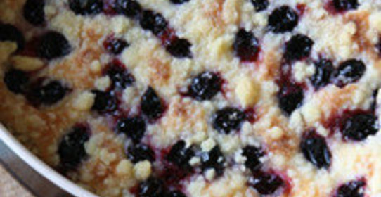 Пирог с крыжовником и творожным кремом