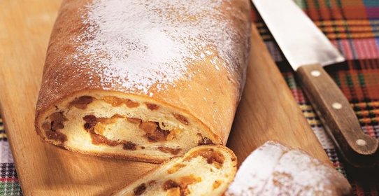 Рулет с изюмом